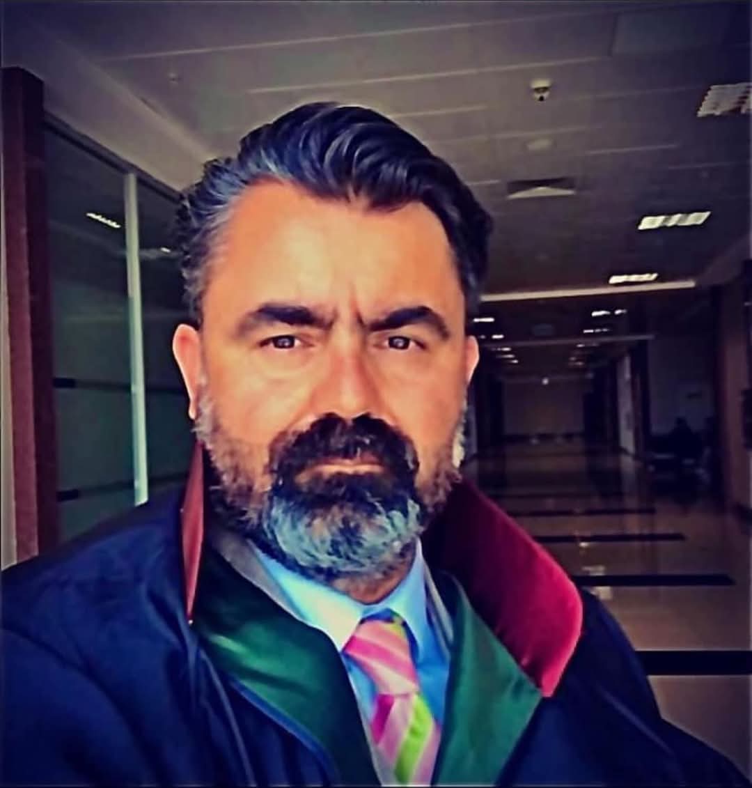 CHP'DE YAŞANAN SON GELİŞMELERİ EMRE AYAN PAYLAŞTI