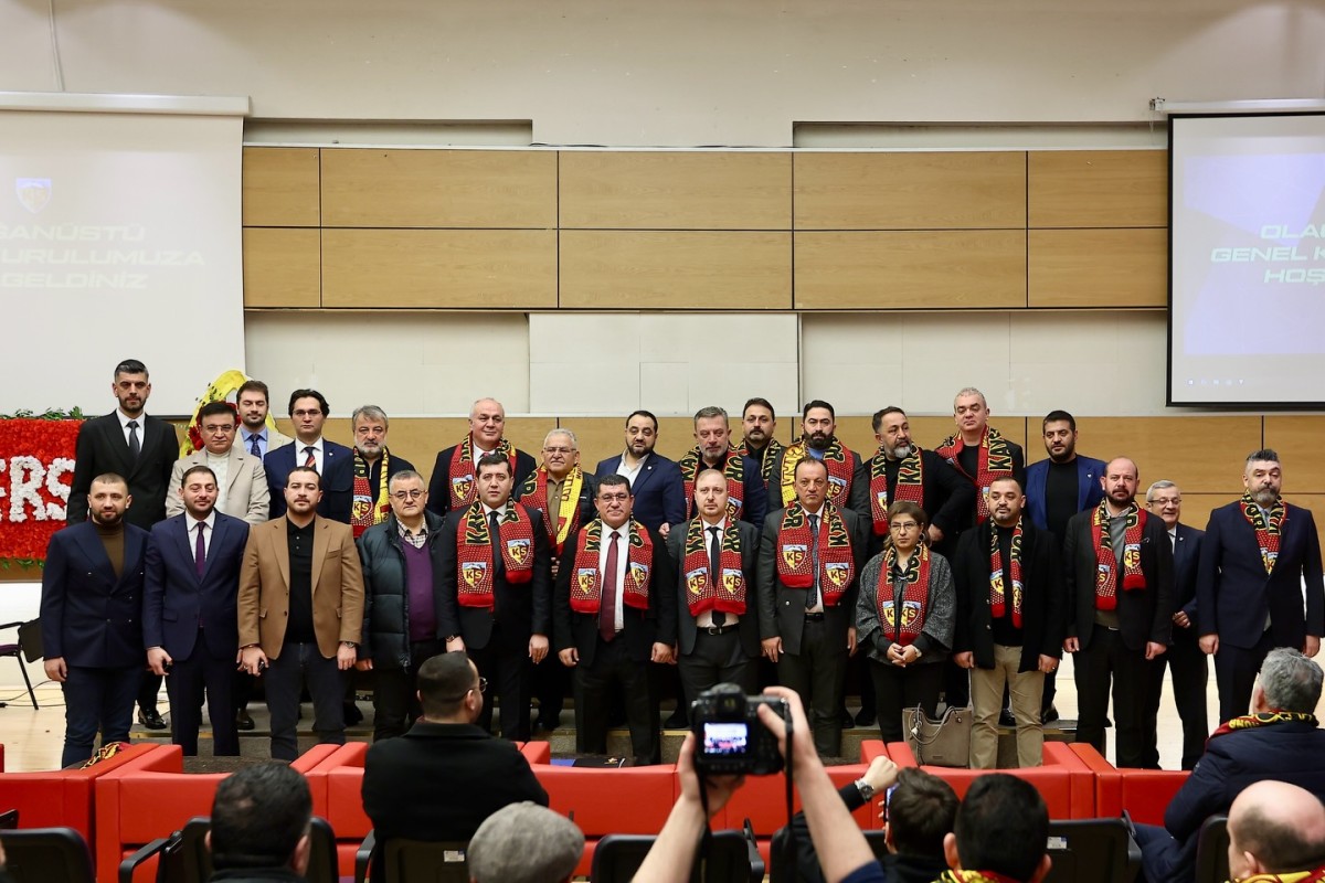 KAYSERİSPOR'DA BEKLENEN KONGRE KARARI ALlNDl