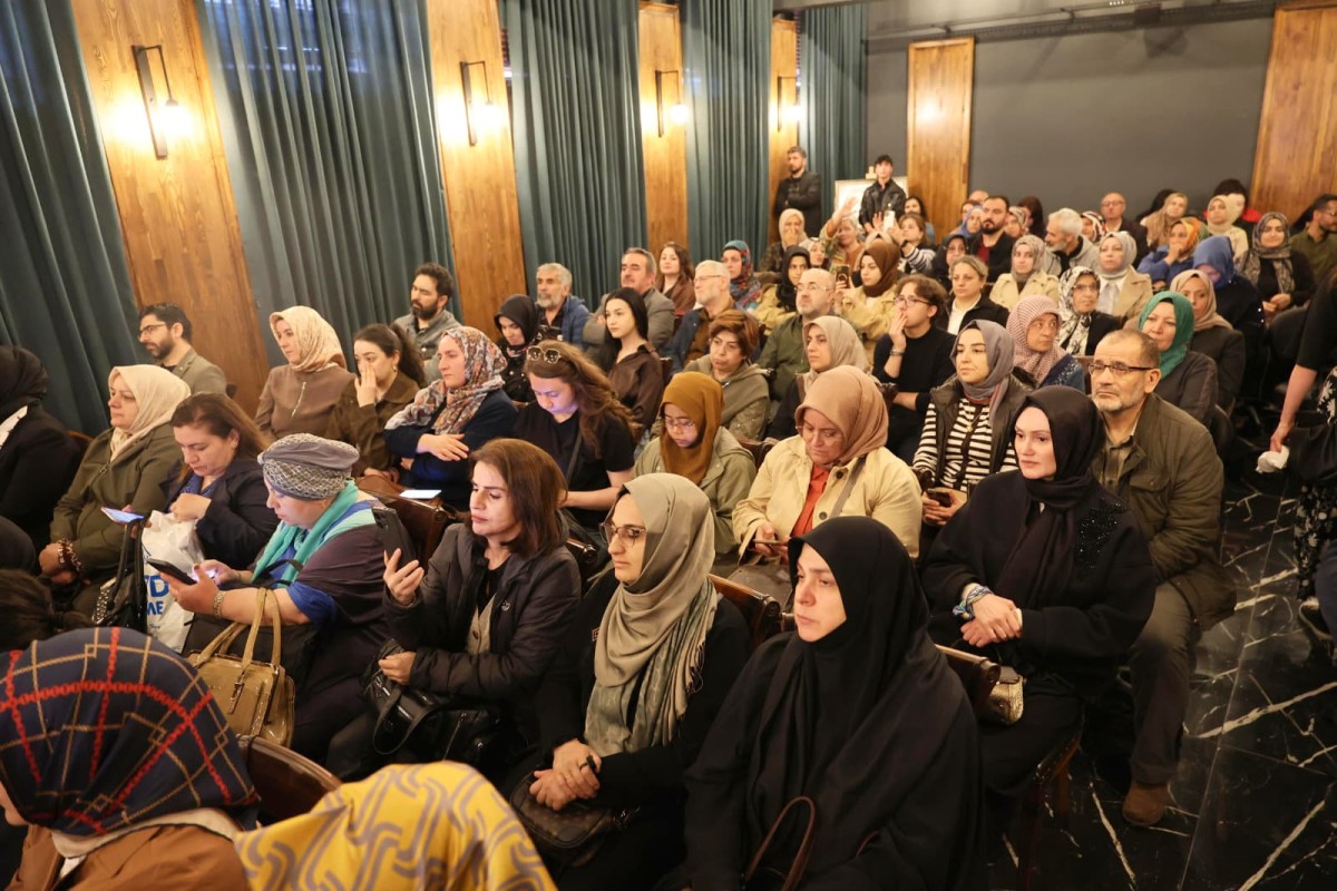 SANAT MELİKGAZİ’DE HAT SANATININ İNCELİKLERİ KONUŞULDU