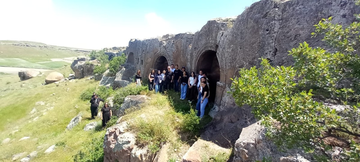 ÖĞRENCİLERE HİTİT KÜLTÜR YOLU GEZİSİ