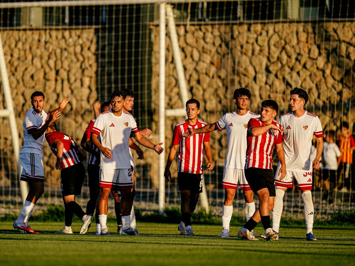 KAYSERİSPOR, YARIN KASIMPAŞA İLE OYNUYOR