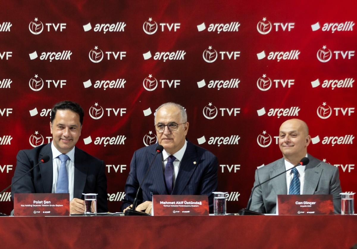 ARÇELİK’TEN VOLEYBOL MİLLİ TAKIMLARINA SÜRDÜRÜLEBİLİR DESTEK