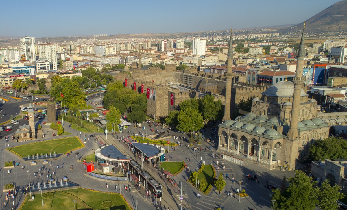 9 GÜNLÜK TATİLDE KAYSERİ KEŞFEDİLMEYİ BEKLİYOR