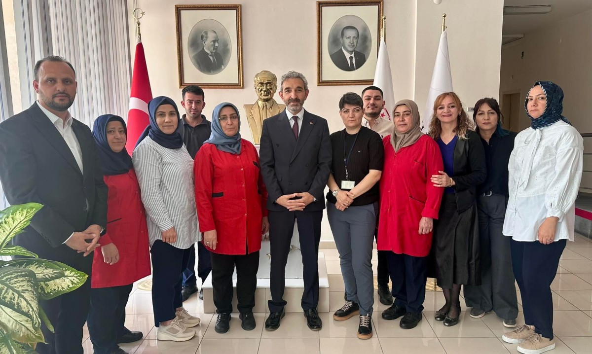 HİZMET İŞ BAŞKANI NAVRUZ, TÜM ÜYELERİ İLE BAYRAMLAŞTI 