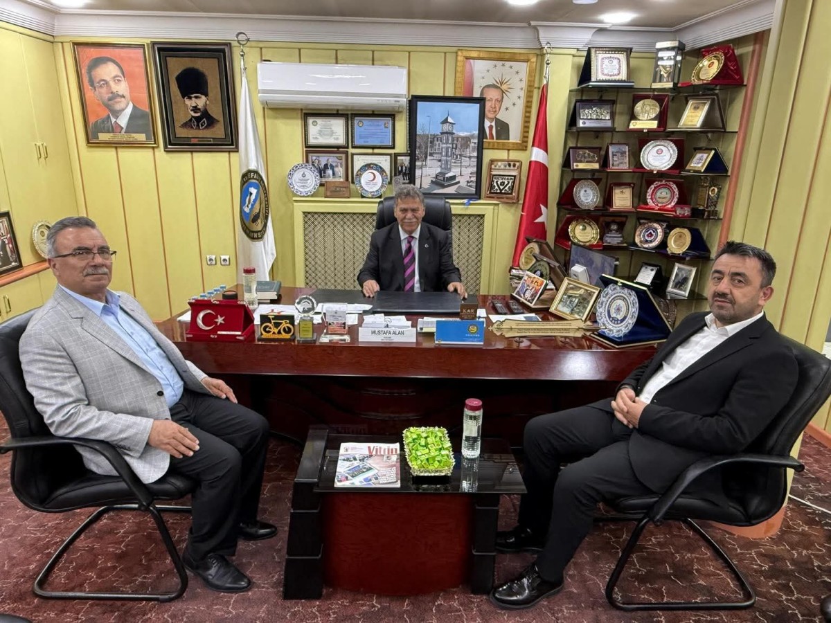 MÜFTÜ AYVAZ VE ARSLAN, KESKKKK BAŞKANI ALAN'I ZİYARET ETTİ