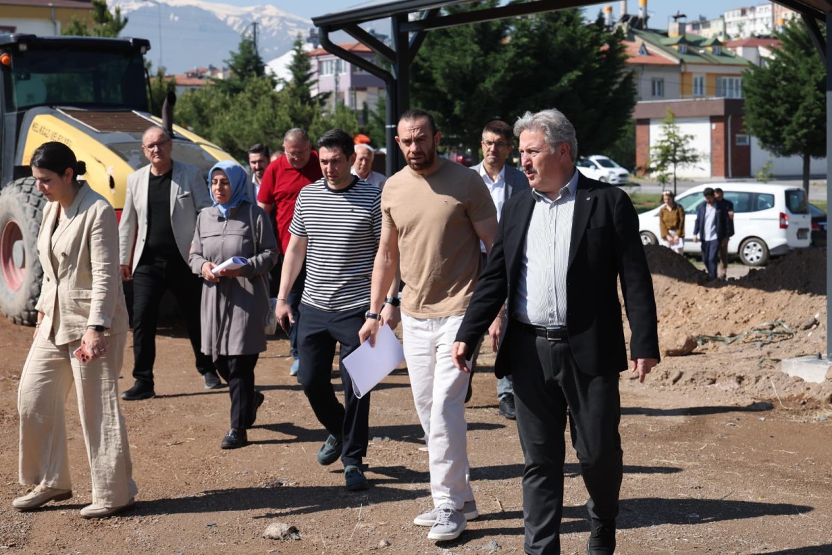 SELÇUKLU MAHALLESİ’NE ÇOK FONKSİYONLU YENİ SOSYAL TESİS