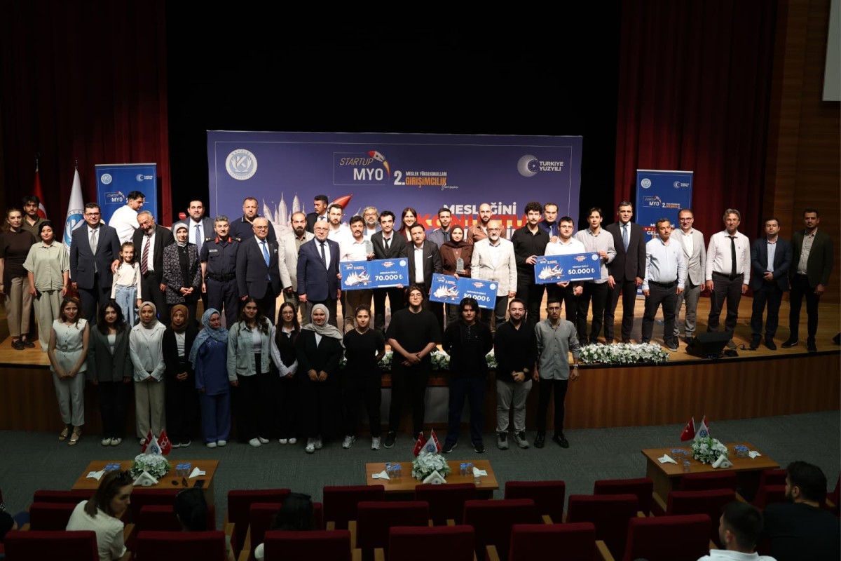 KAYÜ’DE STARTUPMYO 2026 PROJE YARIŞMASI’NIN FİNALİ GERÇEKLEŞTİRİLDİ