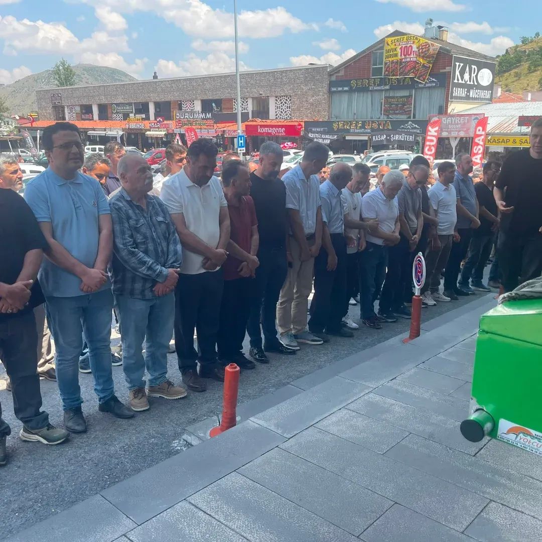 BTP İL BAŞKANI KARATAŞ'IN ANNESİ VEFAT ETTİ