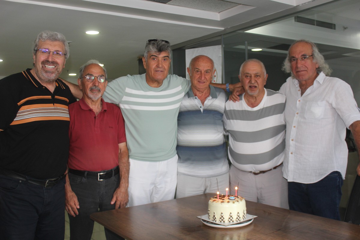 CAHİT İKİLER VE ZEKİ GÜL’E SÜRPRİZ DOĞUM GÜNÜ…