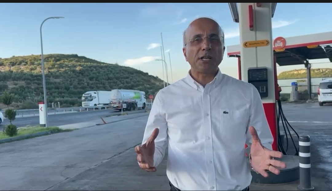 AŞKIN GENÇ'TEN MOTORİN YORUMU: 100 TL'YE KOŞUYOR