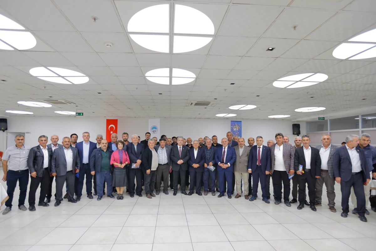 YAHYALI'DA MUHTARLARLA İSTİŞARE TOPLANTISI 